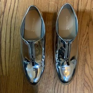 ROMELL FLAT / Size: 12 / SILVER